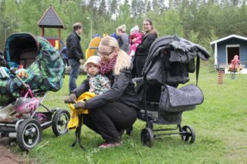 Treffataan kesällä leikkipuistoissa