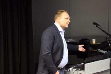 Uusi valtuusto päättää valokuidusta