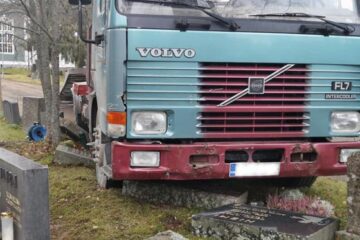 Hautausmaalla ei ilkivaltaa vaan onnettomuus