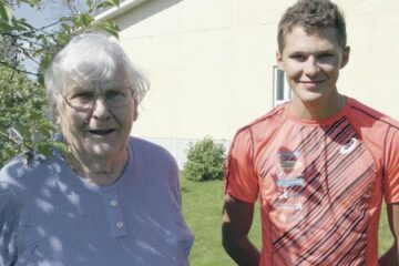 Aleksi tapasi vuoden 1952 olympiakävijän Meeri Saaren