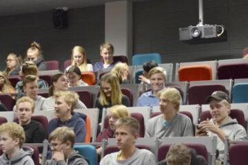 Avaimia yrittäjyyteen jo lukiossa