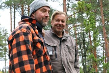 Vuoden yrittäjä -palkitut työskentelevät saumattomasti yhteen – tunnustus tänä vuonna Pölkinvuoren Kasvimaailmalle