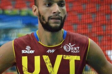 Juan Vasquez cAkaa Volley