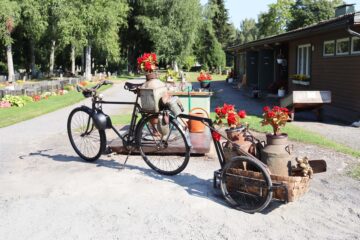 hautausmaa koristeet pyörä cMarjo
