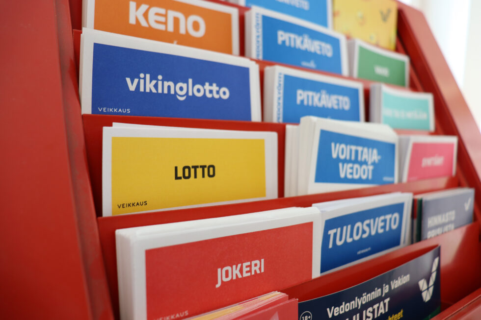 lotto laput telineessä