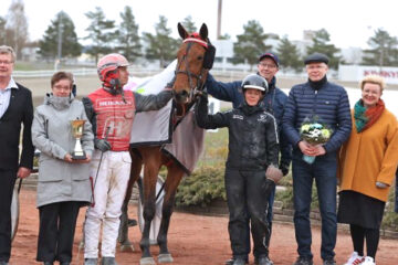 RosimaForssassaMAX15