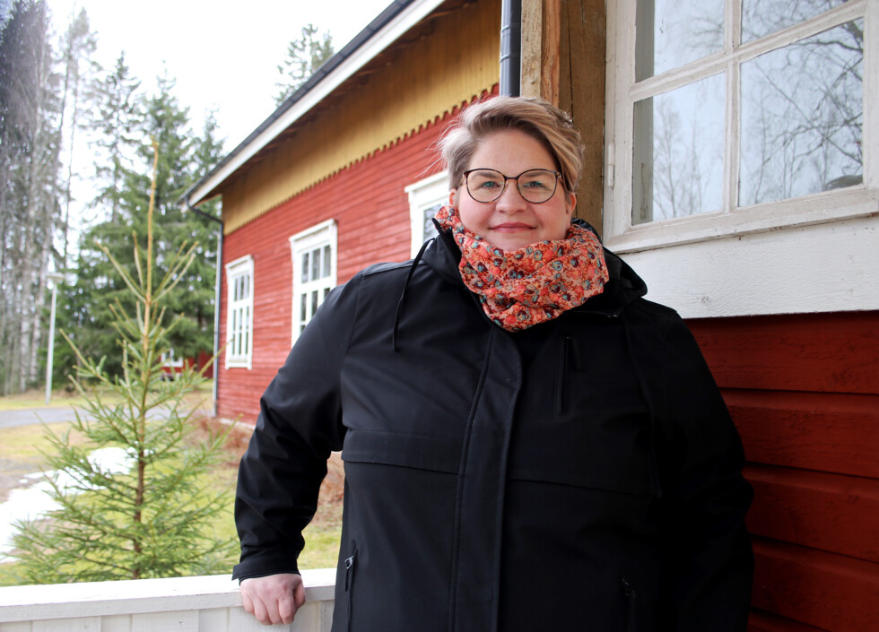Hanna Henttonen1 rajattu reuna_HI