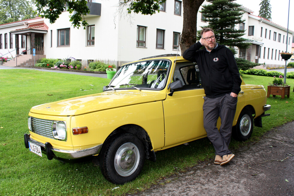 Juha Salo on Wartburg-harrastaja. Kotoa löytyy useampi Itäsaksalainen klassikko.
