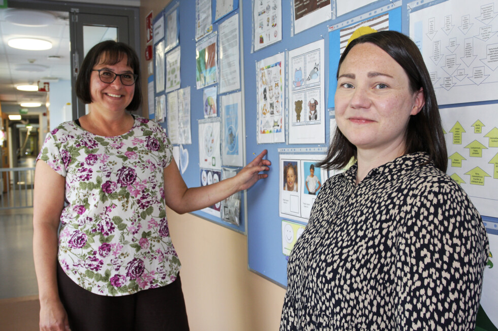 Ateena tunnetaito Elisa Kirjonen ja Outi Saarinen._Maiju Viitanen